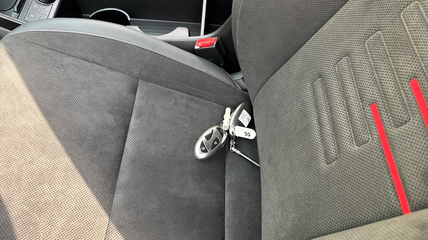 Used Hyundai KONA 2024 for sale - 76510621: Photo 20