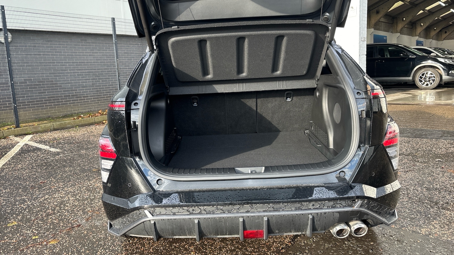 Used Hyundai KONA 2024 for sale - 76510621: Photo 4