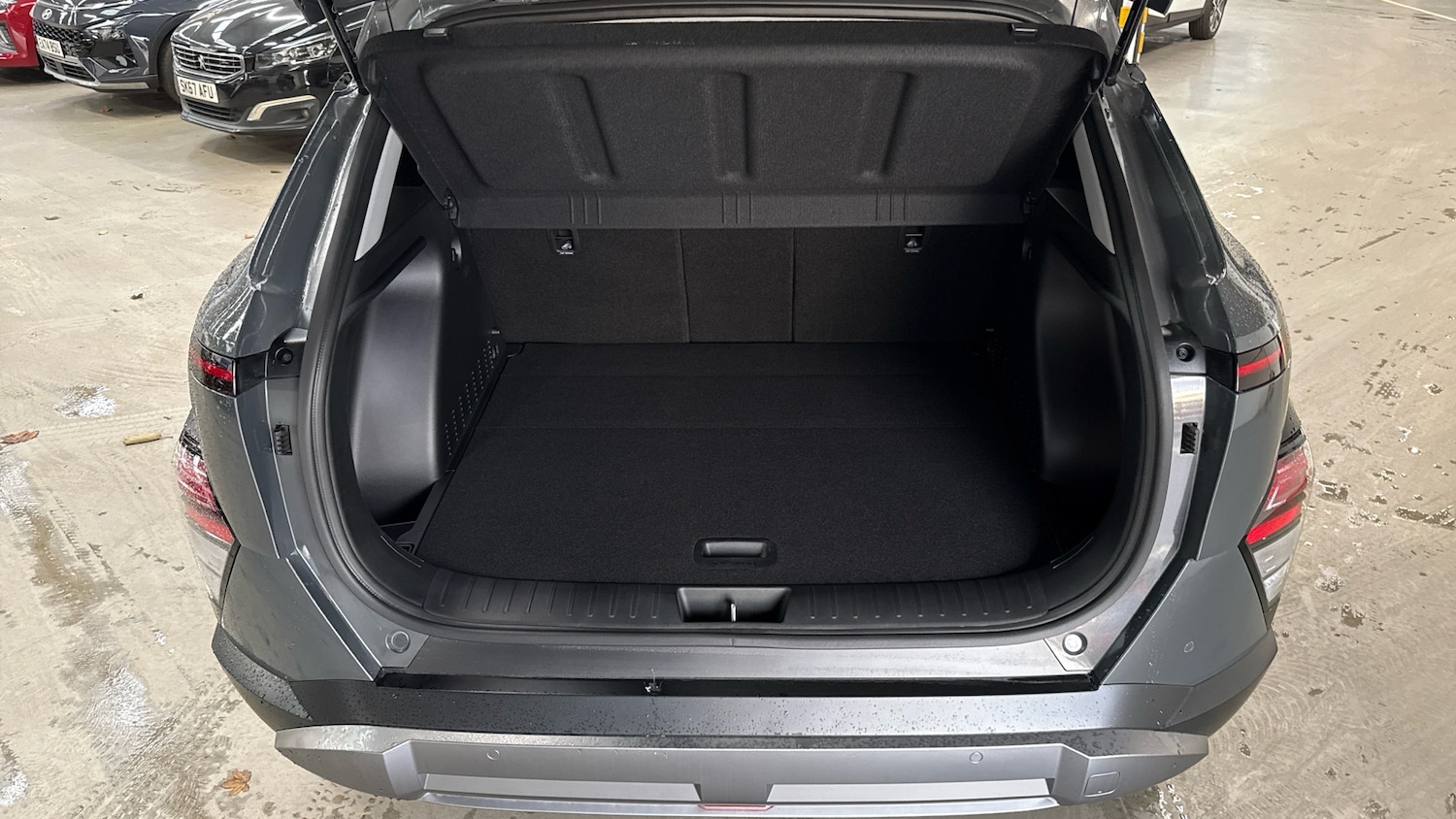 Used Hyundai KONA 2025 for sale - 76504428: Photo 4