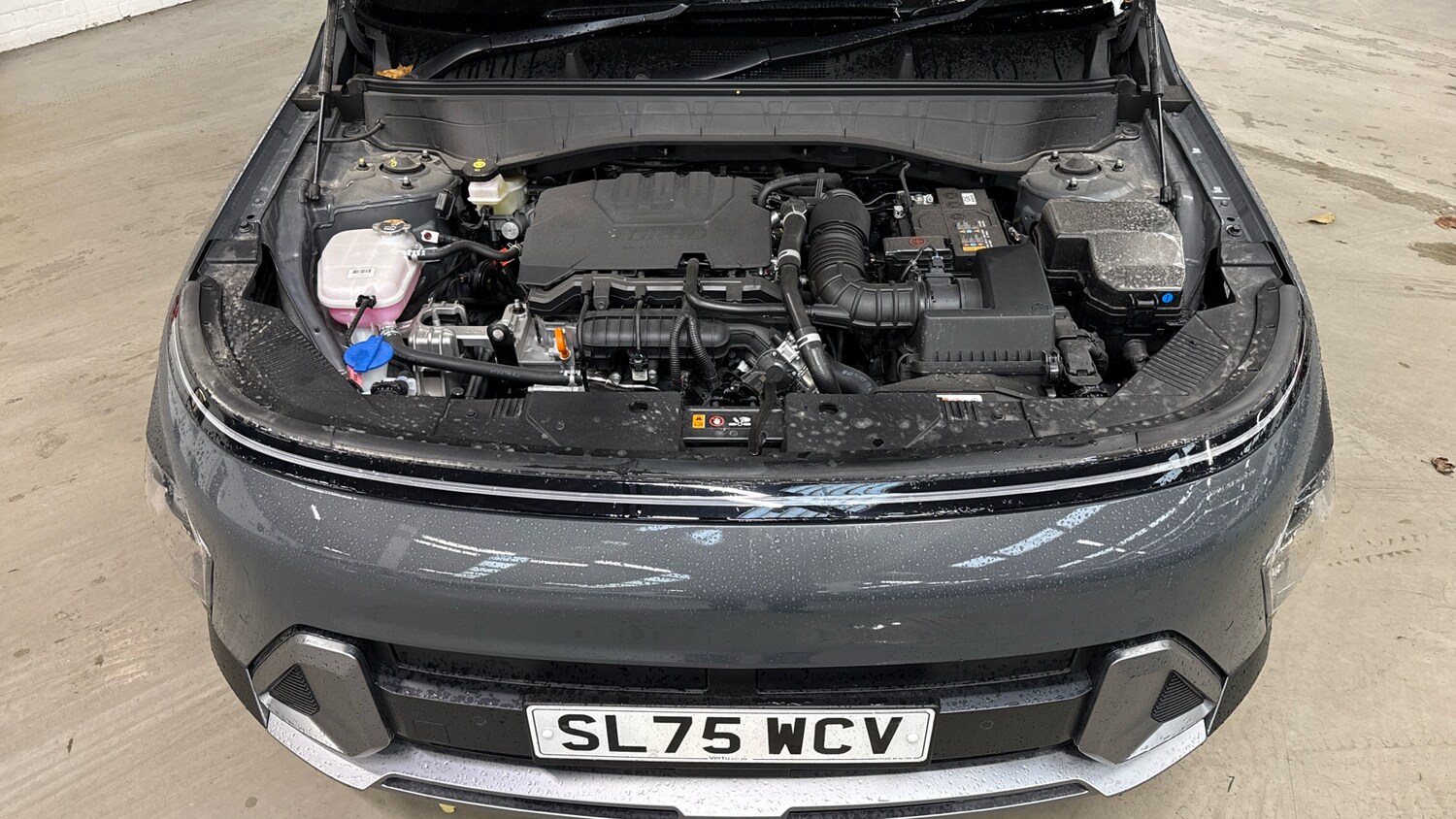 Used Hyundai KONA 2025 for sale - 76504428: Photo 8