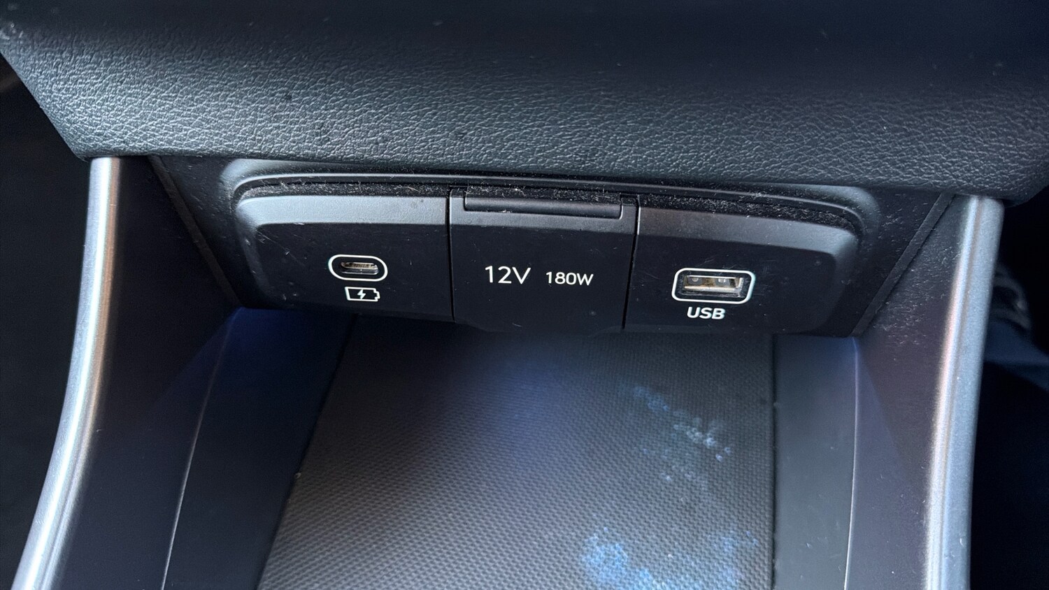 Used Hyundai BAYON 2024 for sale - 77569343: Photo 34