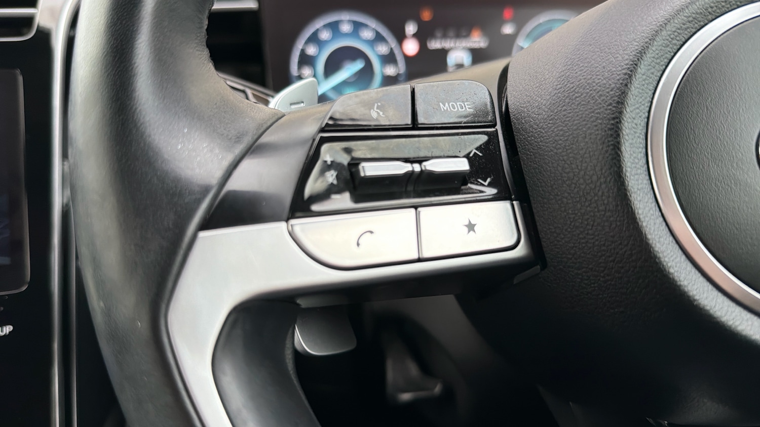 Used Hyundai TUCSON 2022 for sale - 76957372: Photo 42