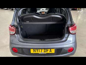 Used Hyundai i10 2017 for sale - 74987229: Photo
