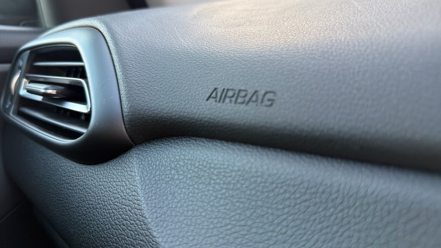 Used Hyundai i30 2023 for sale - 78078728: Photo 41