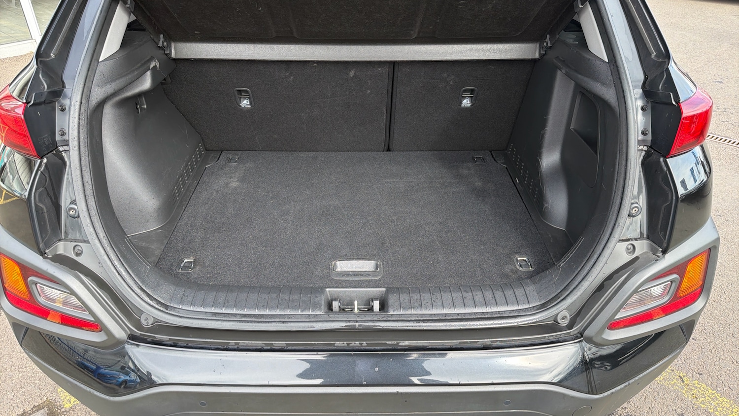 Used Hyundai KONA 2021 for sale - 78152867: Photo 4