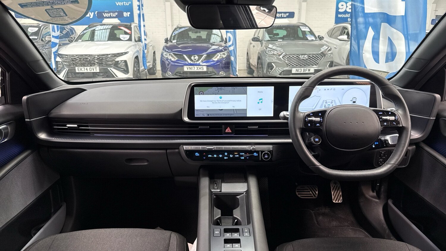 2023 Hyundai IONIQ 6 239kW Premium 77kWh 4dr AWD Auto Electric Saloon Saloon Ele - Picture 10 of 20