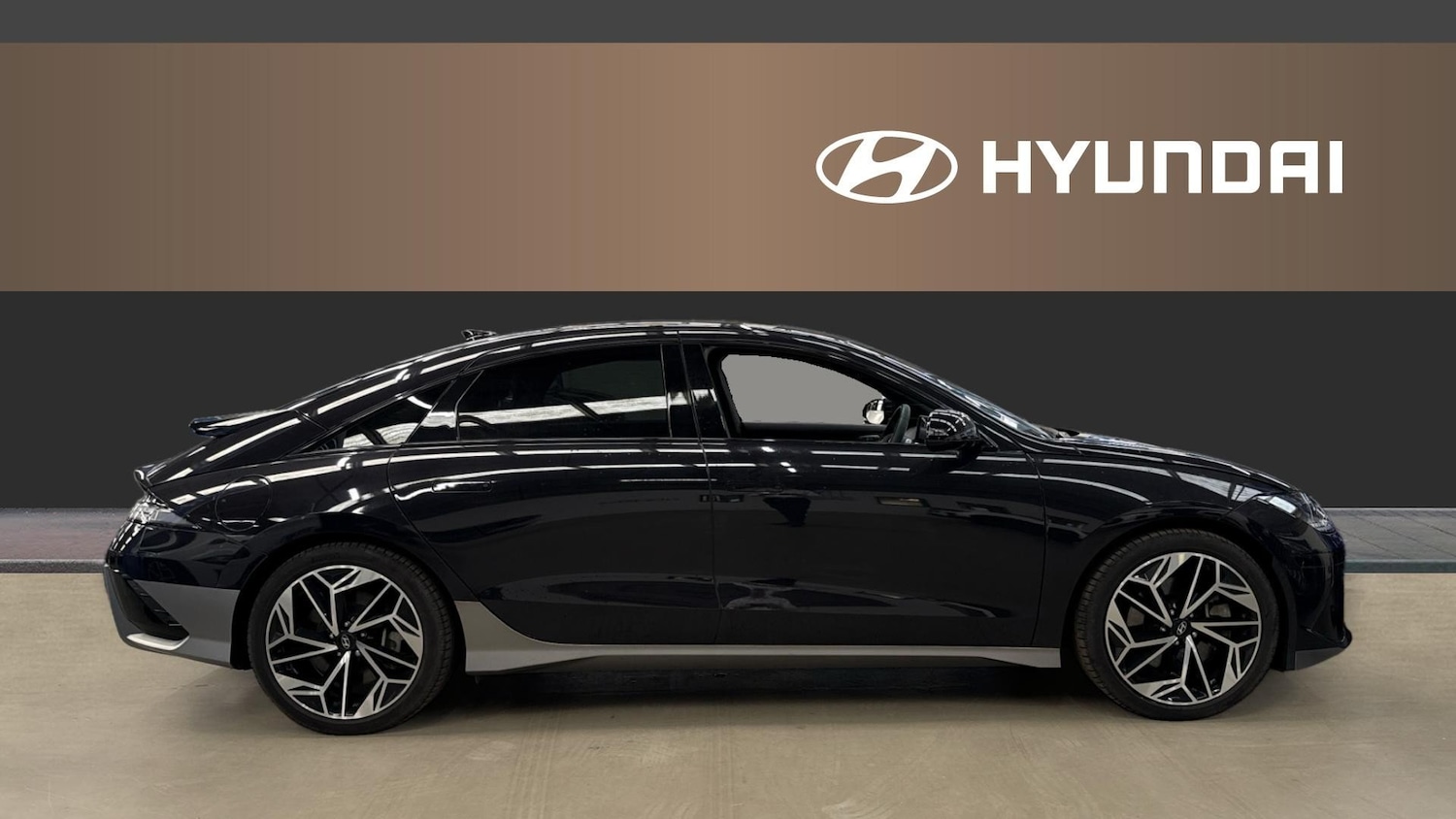 2023 Hyundai IONIQ 6 239kW Premium 77kWh 4dr AWD Auto Electric Saloon Saloon Ele - Picture 5 of 20