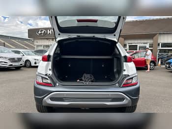 Used Hyundai KONA 2021 for sale - 79704936: Photo