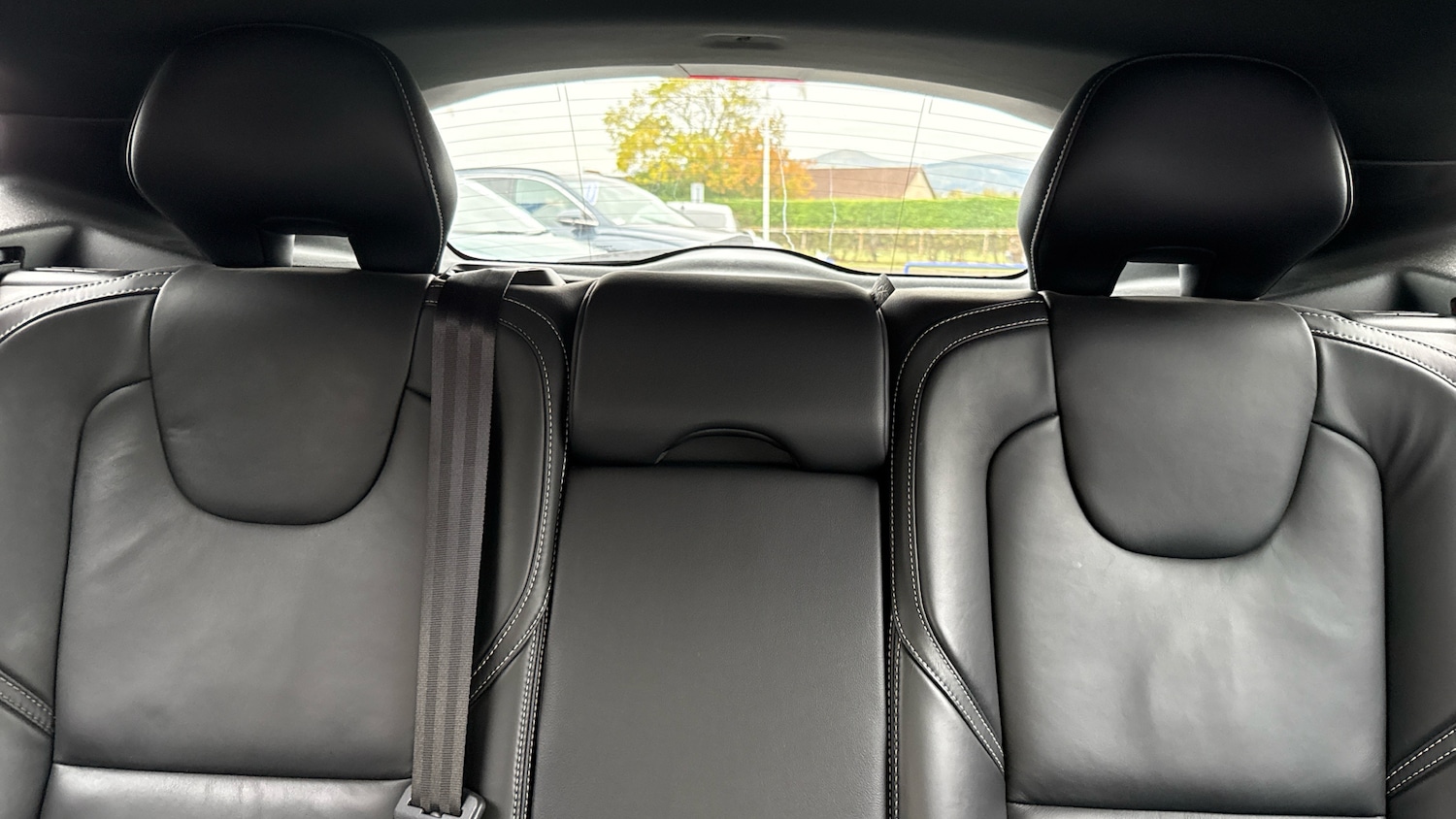 Used Volvo V40 2019 for sale - 76354927: Photo 15