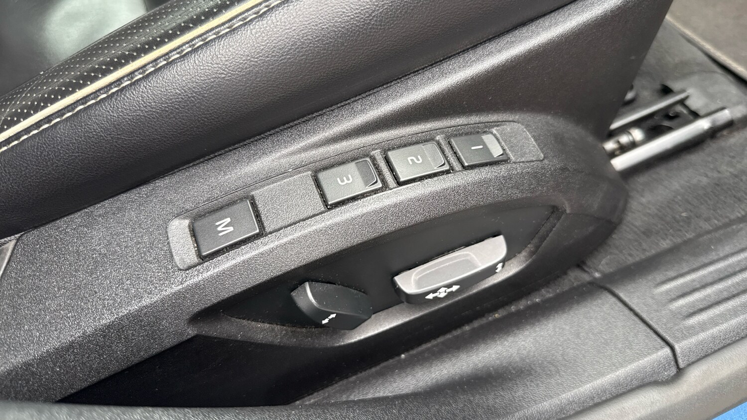 Used Volvo V40 2019 for sale - 76354927: Photo 22