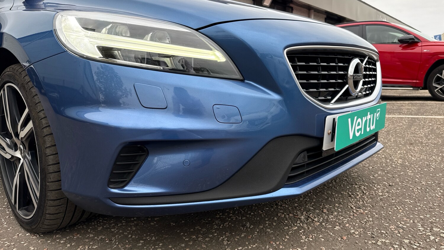 Used Volvo V40 2019 for sale - 76354927: Photo 41