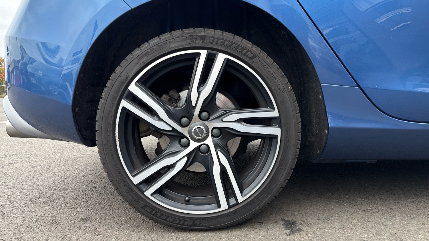 Used Volvo V40 2019 for sale - 76354927: Photo 7