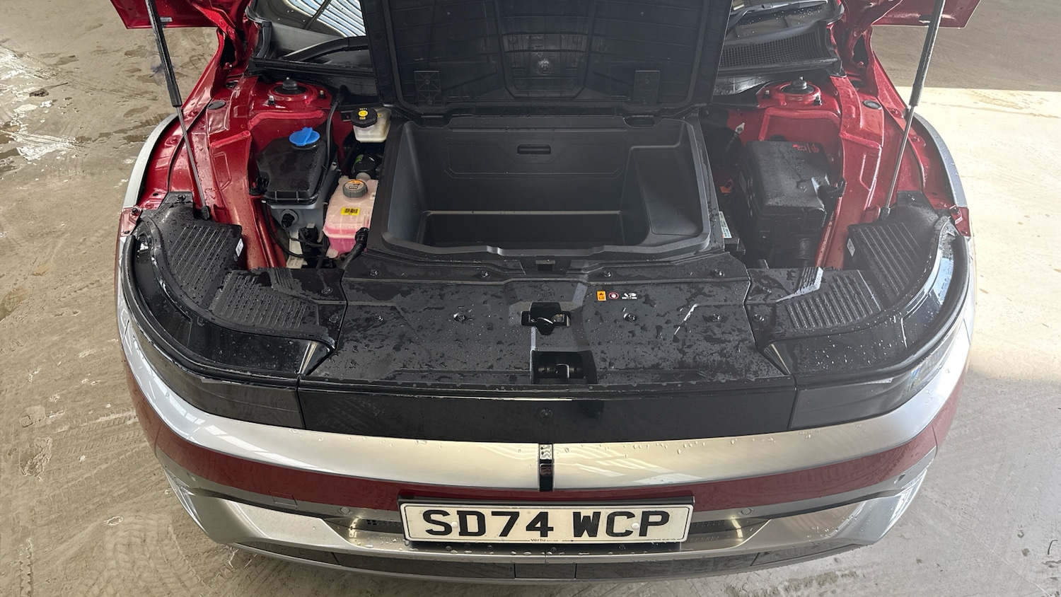 Used Hyundai IONIQ 5 2024 for sale - 77975370: Photo 8