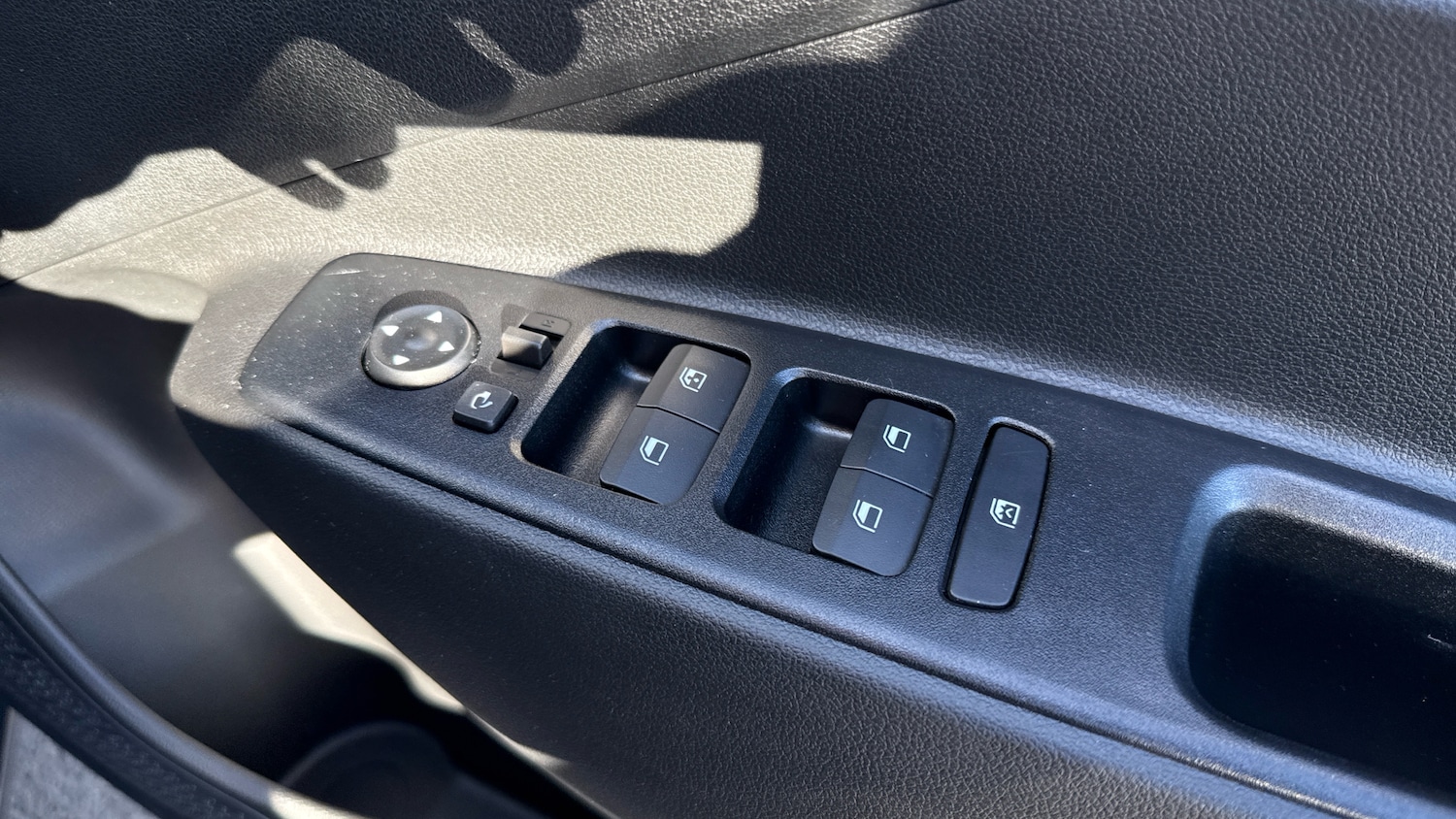 Used Hyundai i10 2024 for sale - 76413259: Photo 27