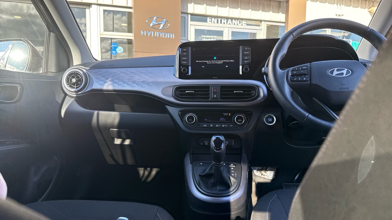 Used Hyundai i10 2024 for sale - 76413259: Photo 38