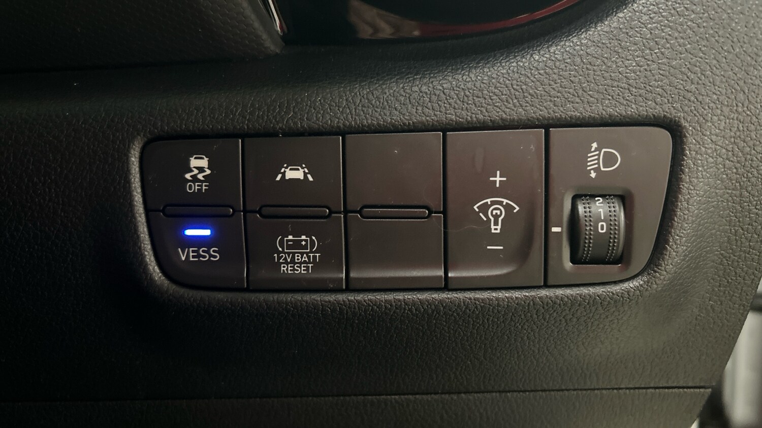 Used Hyundai KONA 2020 for sale - 77528509: Photo 33