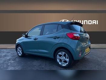 Used Hyundai i10 2022 for sale - 77207377: Photo