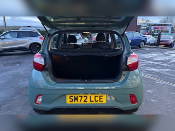 Used Hyundai i10 2022 for sale - 77207377: Photo