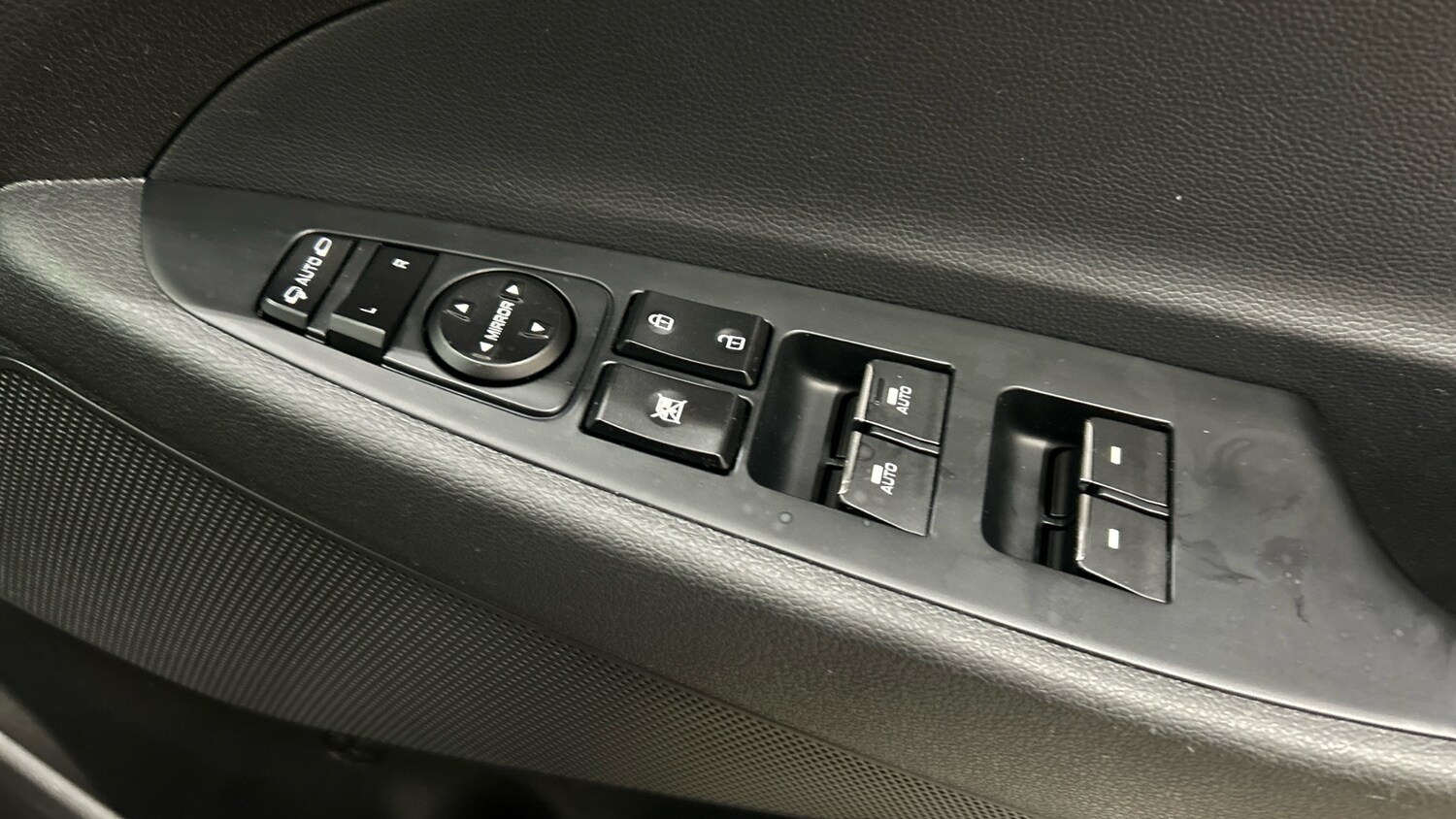 Used Hyundai TUCSON 2020 for sale - 77581940: Photo 32