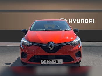 Used Renault Clio 2023 for sale - 79087426: Photo