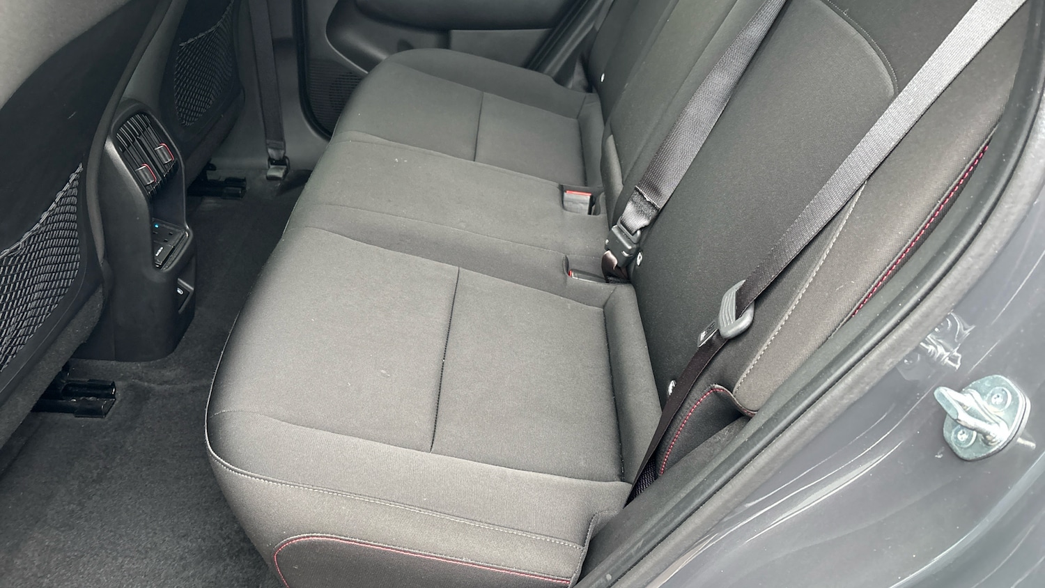 Used Hyundai KONA 2025 for sale - 77581955: Photo 16