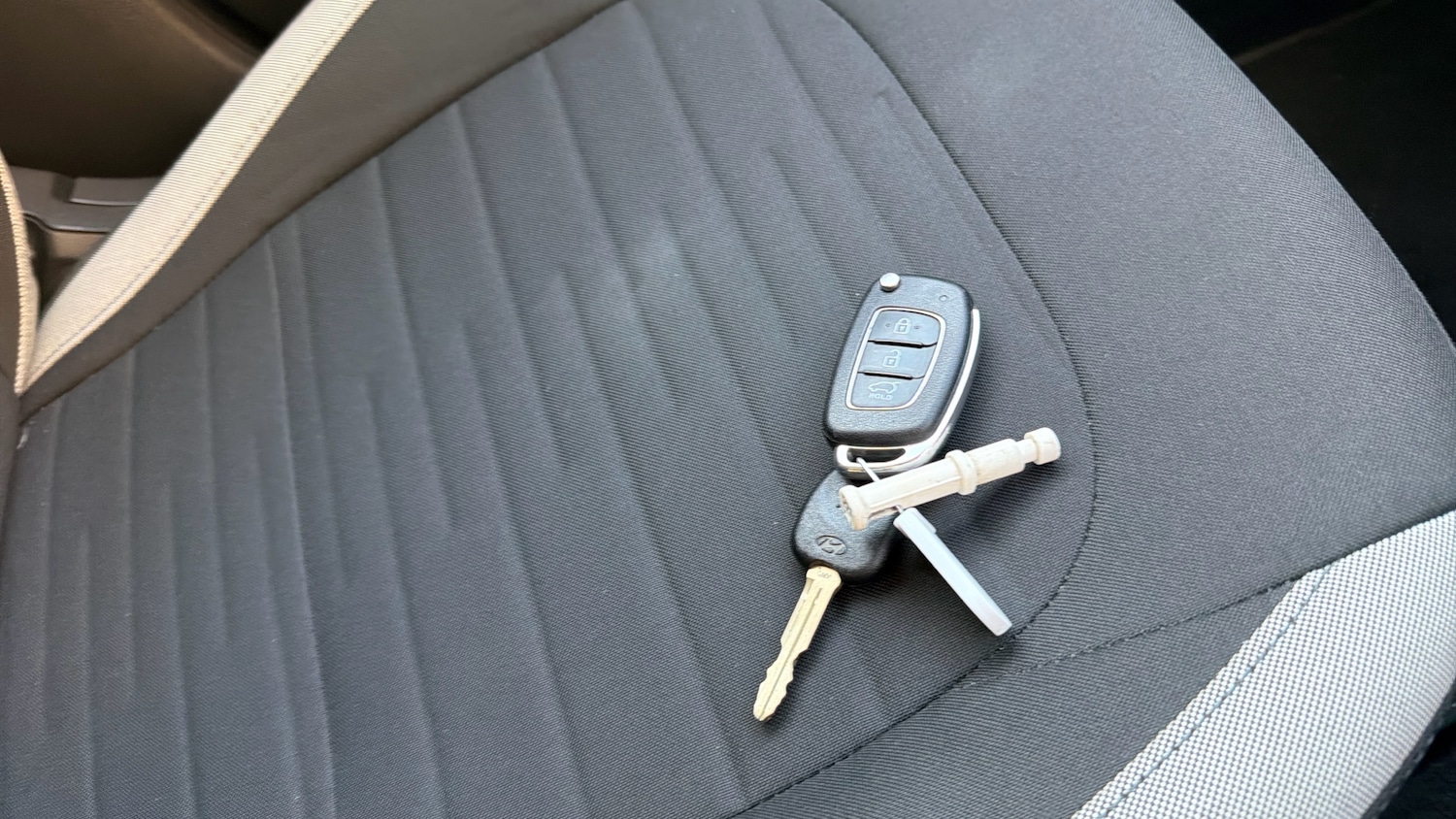 Used Hyundai i10 2021 for sale - 77138453: Photo 20