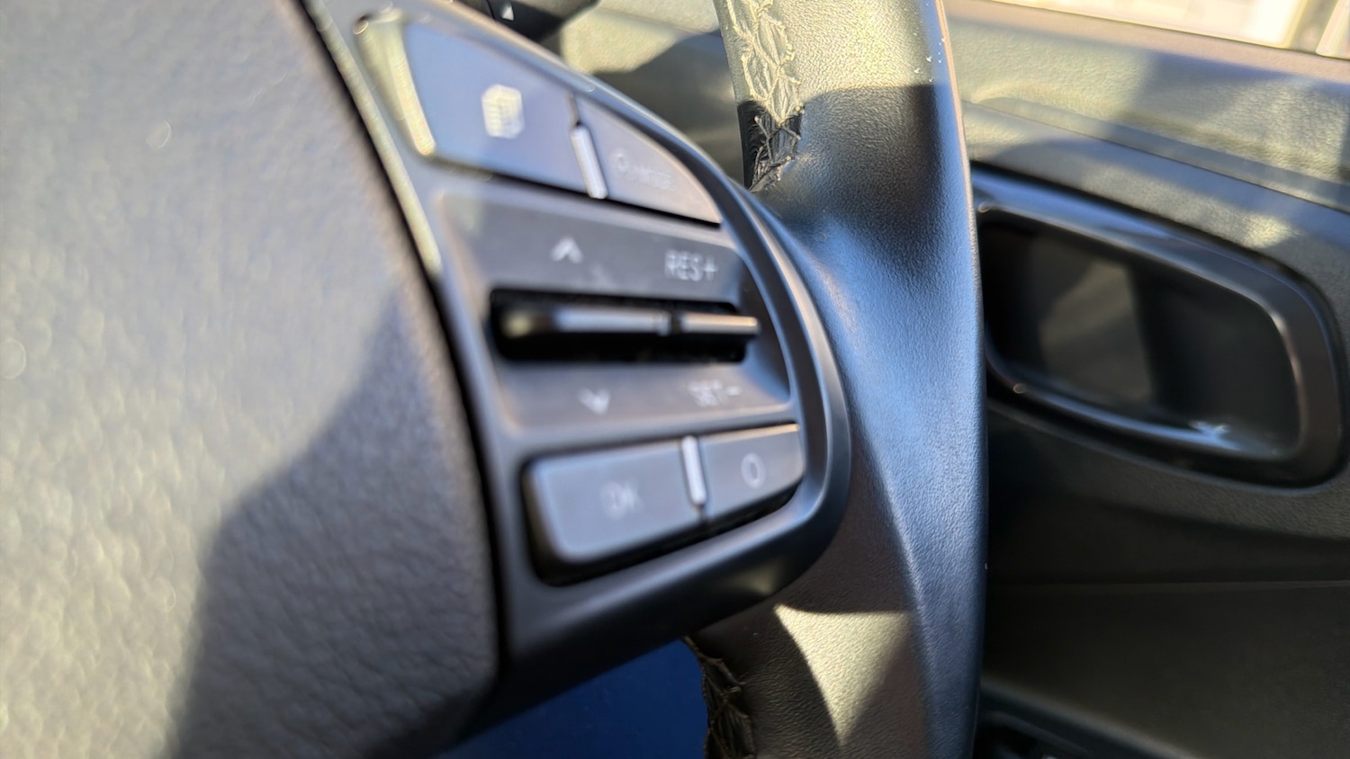 Used Hyundai i10 2021 for sale - 77138453: Photo 22