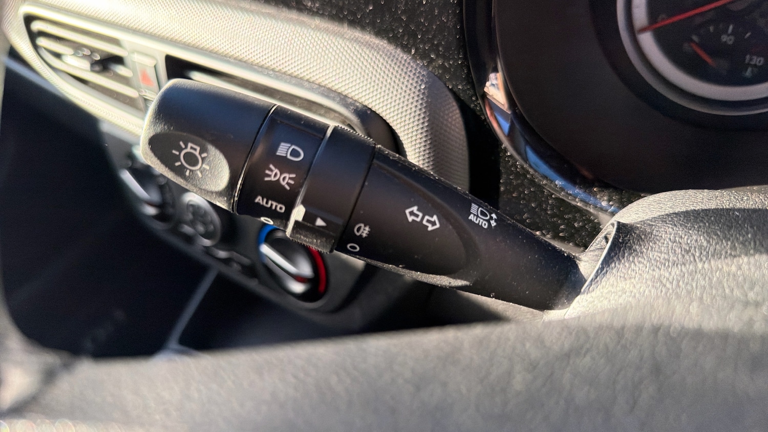 Used Hyundai i10 2021 for sale - 77138453: Photo 24