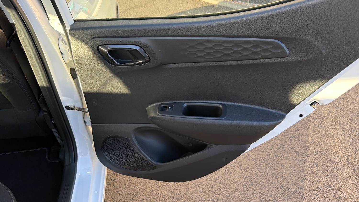 Used Hyundai i10 2021 for sale - 77138453: Photo 33