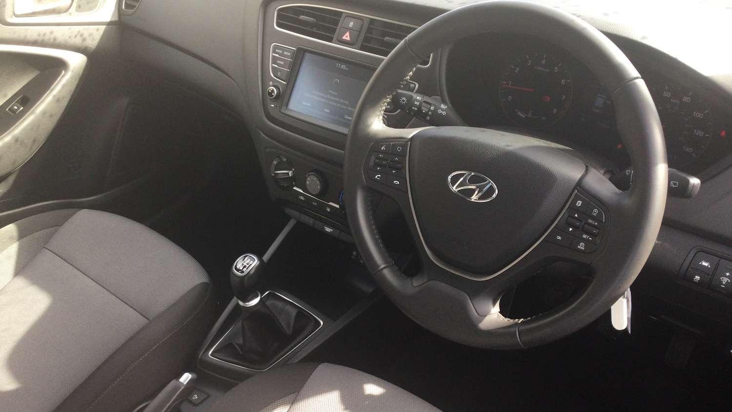 Used Hyundai i20 2019 for sale - 76405123: Photo 11
