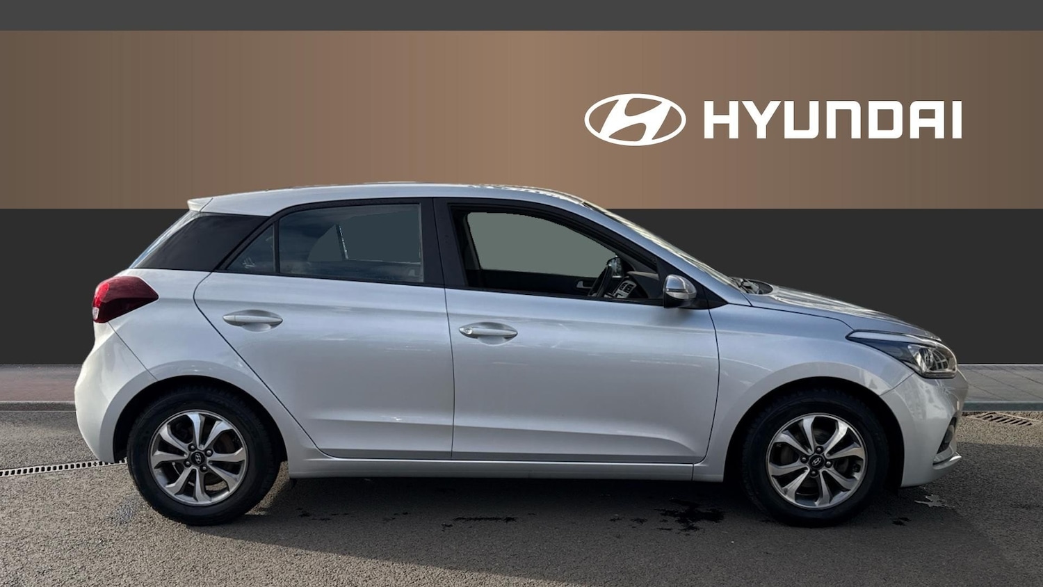 Used Hyundai i20 2019 for sale - 76405123: Photo 5