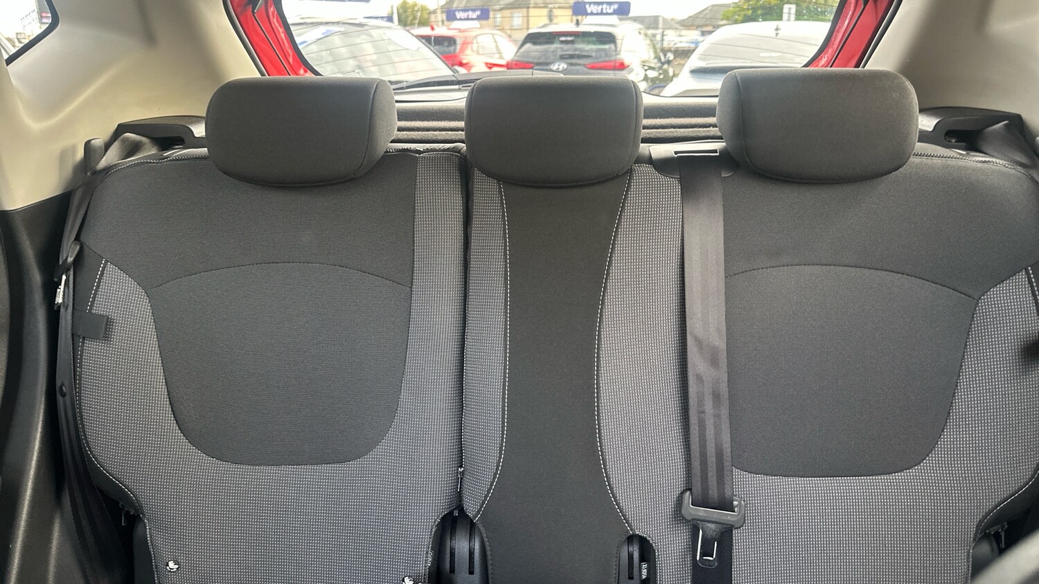 Used Renault Captur 2017 for sale - 76220702: Photo 15