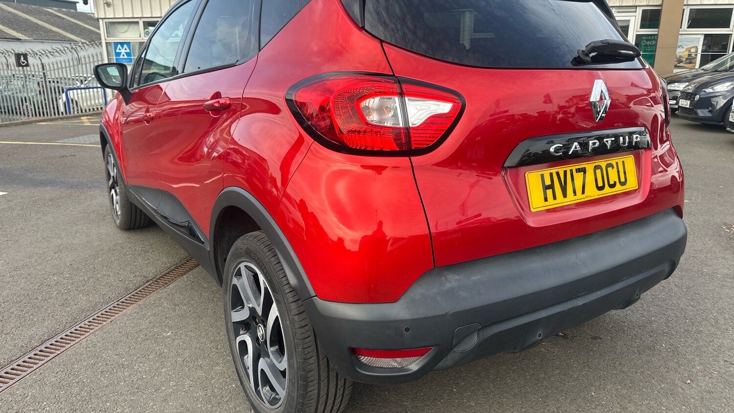 Used Renault Captur 2017 for sale - 76220702: Photo 27