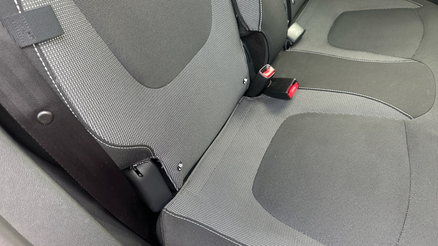 Used Renault Captur 2017 for sale - 76220702: Photo 33
