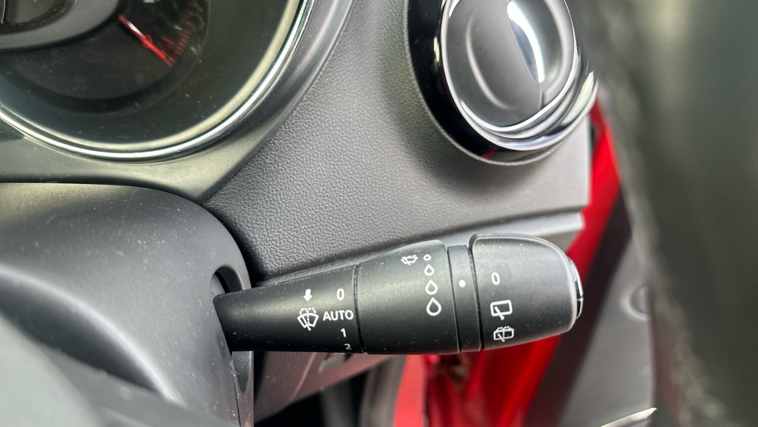 Used Renault Captur 2017 for sale - 76220702: Photo 43