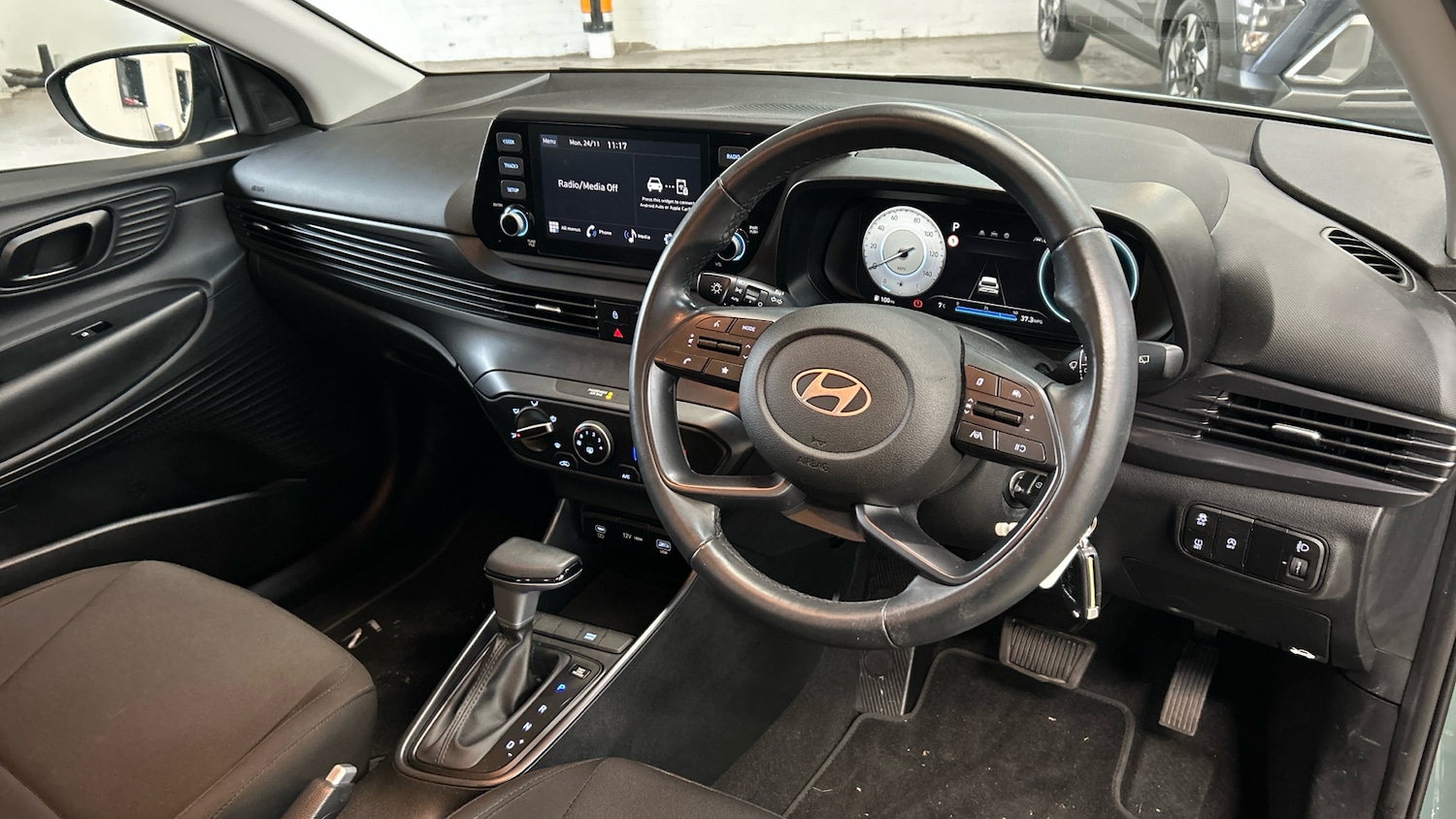 Used Hyundai i20 2023 for sale - 76719234: Photo 11