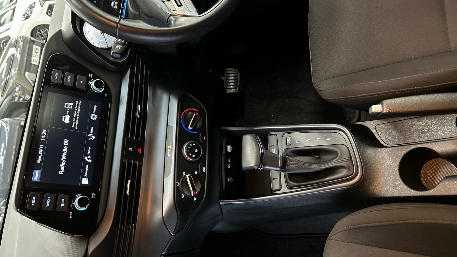 Used Hyundai i20 2023 for sale - 76719234: Photo 35