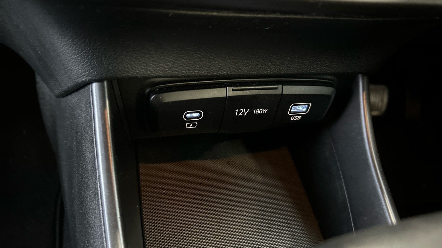 Used Hyundai i20 2023 for sale - 76719234: Photo 36