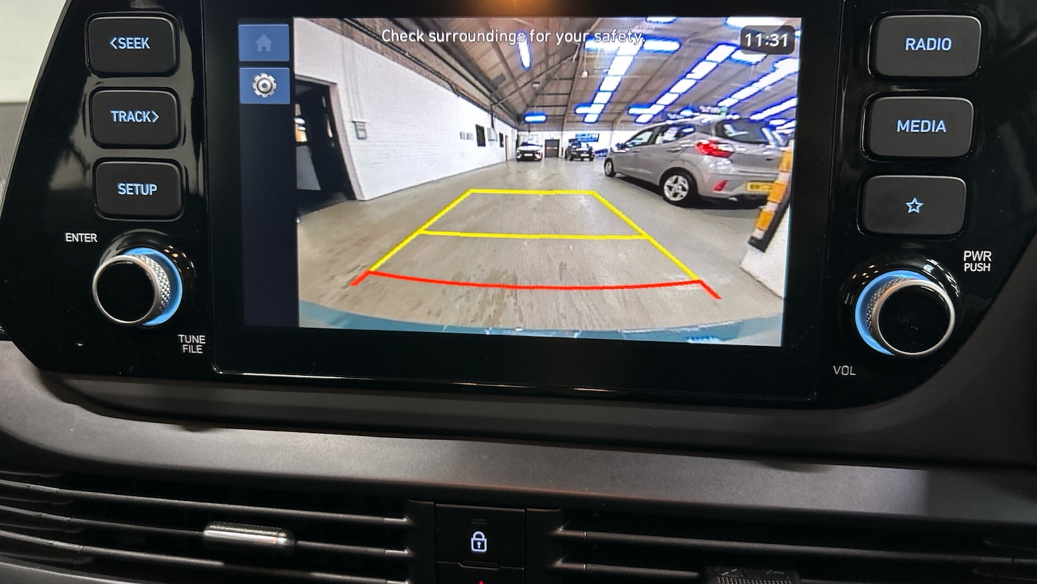 Used Hyundai i20 2023 for sale - 76719234: Photo 43