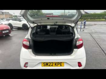 Used Hyundai i10 2022 for sale - 74950011: Photo
