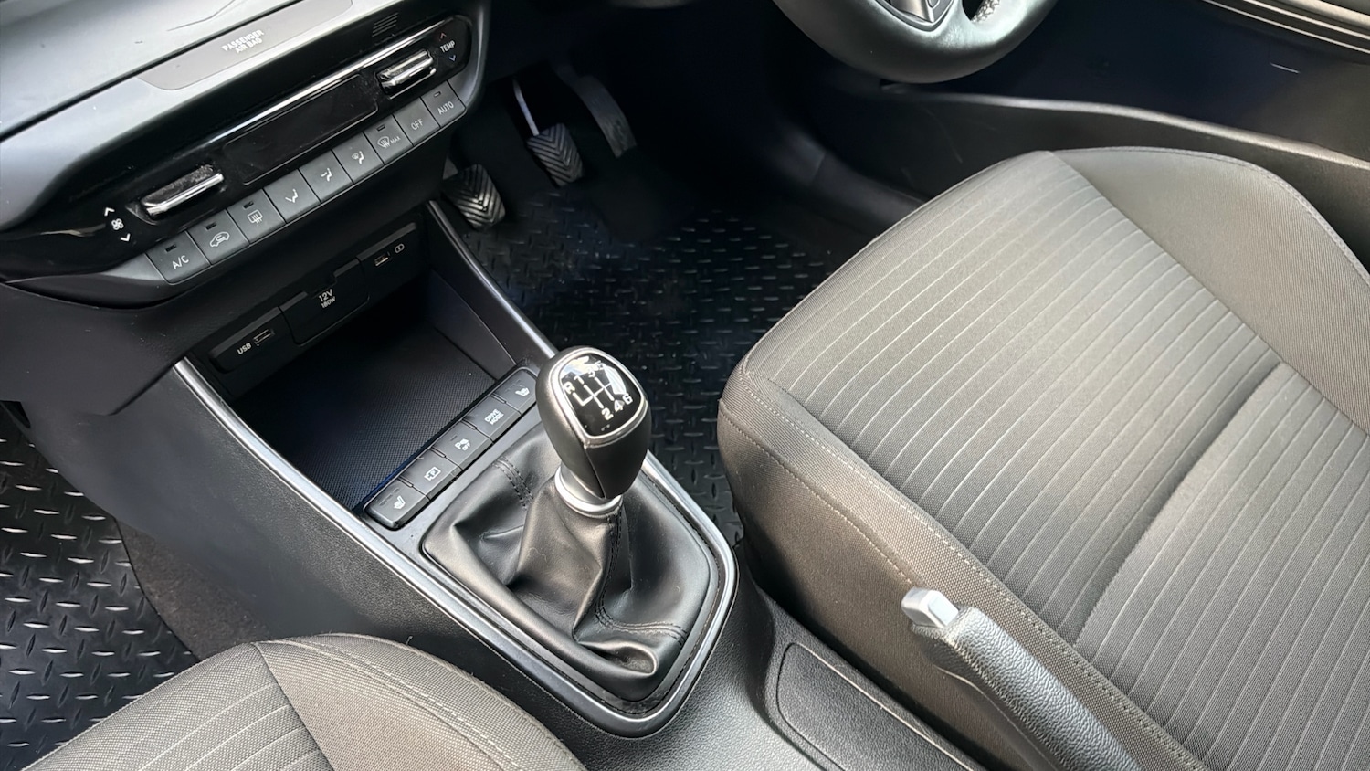 Used Hyundai i20 2021 for sale - 76588530: Photo 13