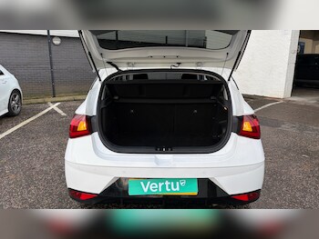 Used Hyundai i20 2021 for sale - 76588530: Photo