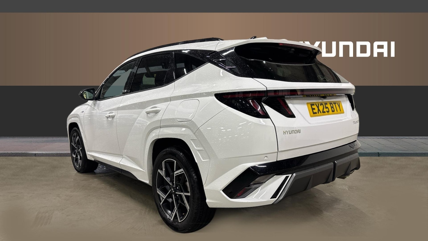 Used Hyundai TUCSON 2025 for sale - 77151911: Photo 2