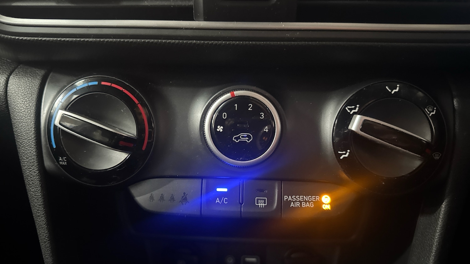 Used Hyundai KONA 2019 for sale - 76719236: Photo 26