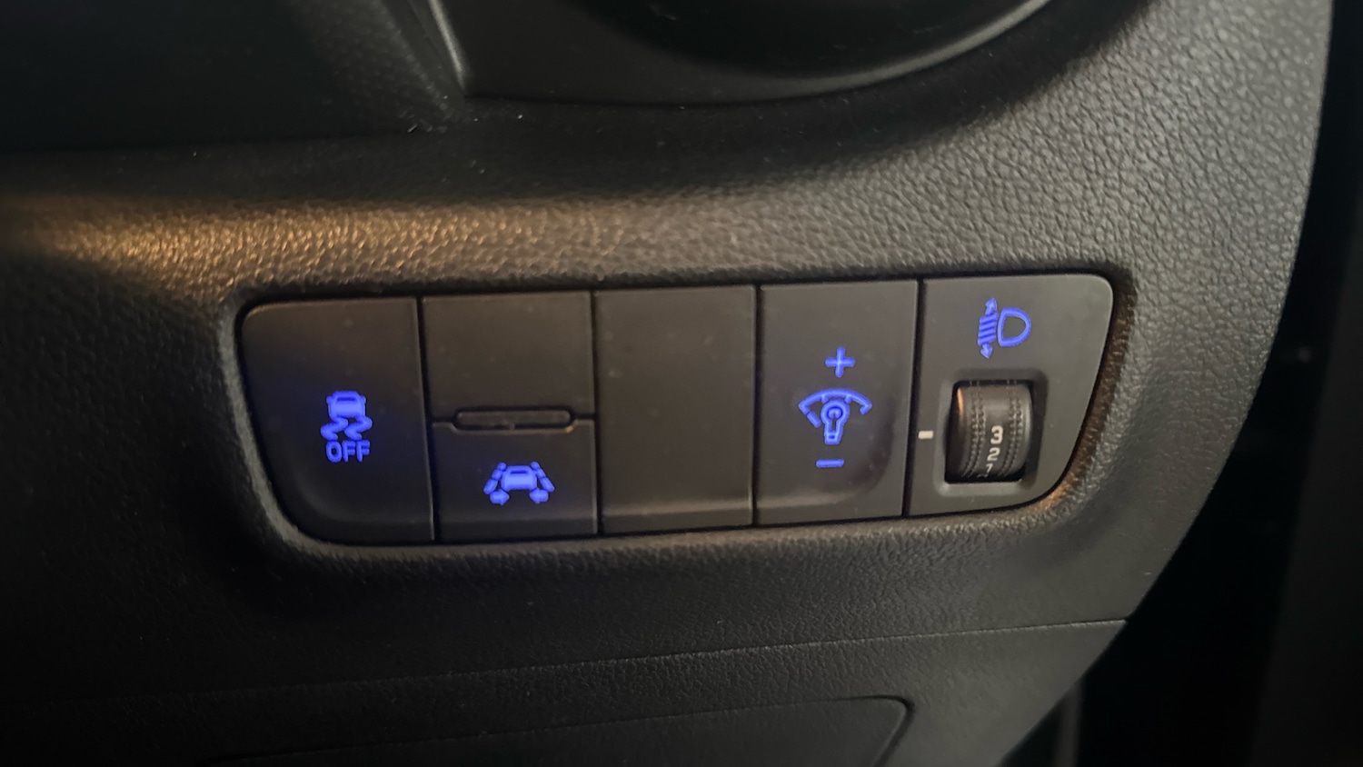 Used Hyundai KONA 2019 for sale - 76719236: Photo 30