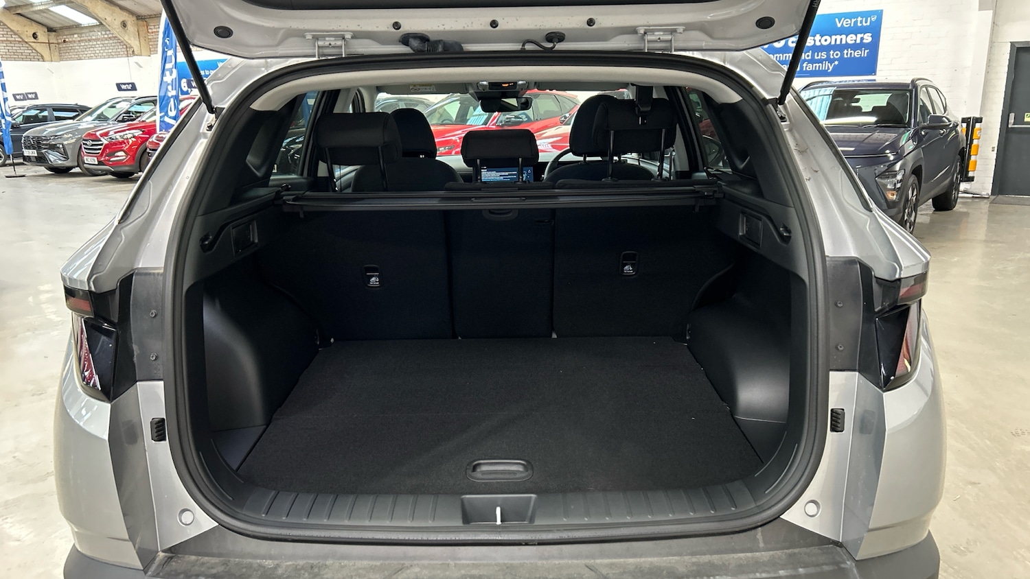 Used Hyundai TUCSON 2025 for sale - 76504432: Photo 4