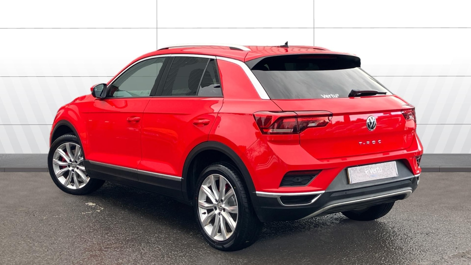 Used Volkswagen T-Roc 2019 for sale - 77678615: Photo 2