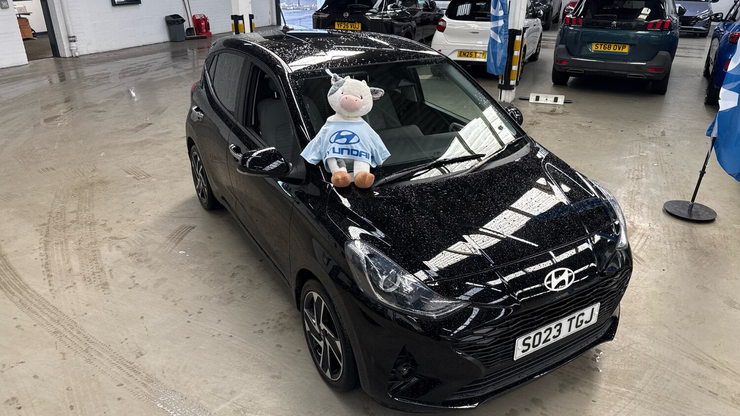 Used Hyundai i10 2023 for sale - 78210691: Photo 44