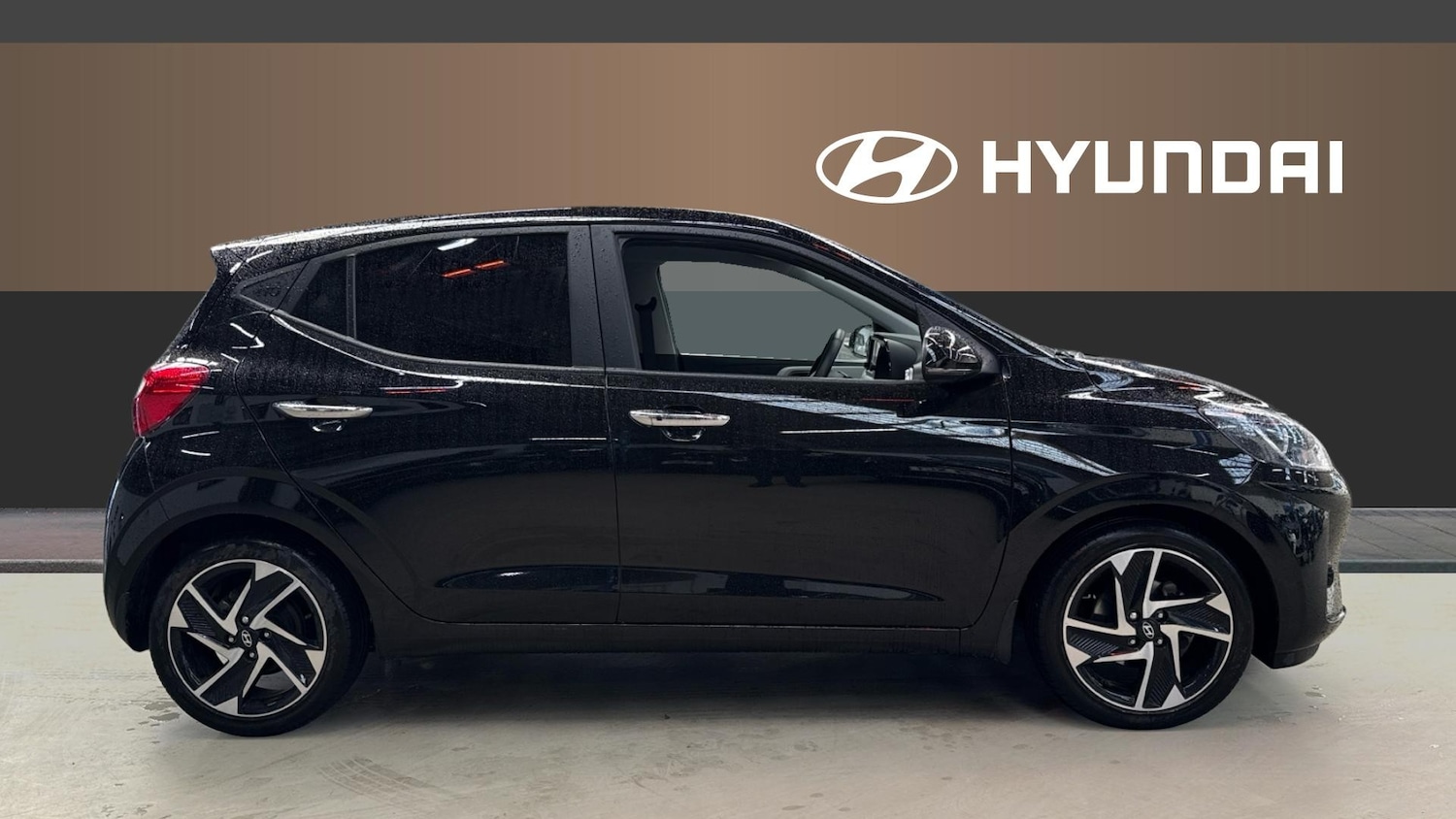 Used Hyundai i10 2023 for sale - 78210691: Photo 5