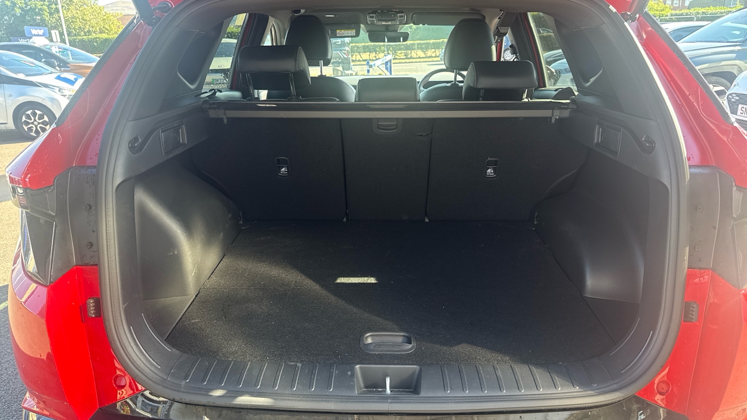 Used Hyundai TUCSON 2025 for sale - 76946693: Photo 4